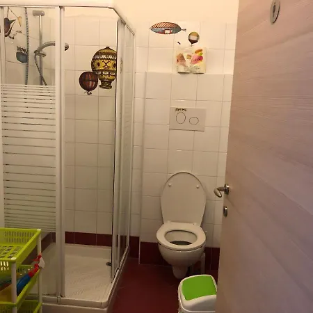 Δωμάτια σε οικογενειακή κατοικία Family House *